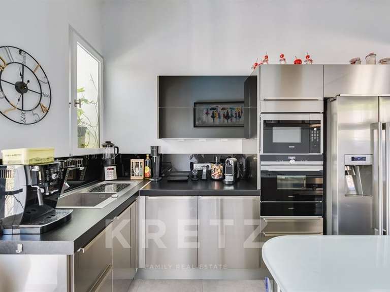 Maison Marseille 11e - 2 chambres - 133m²