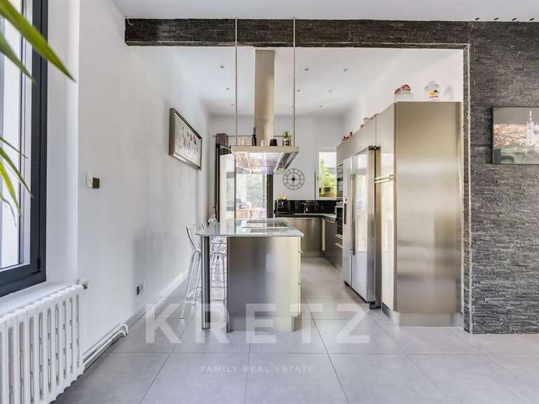 Maison Marseille 11e - 2 chambres - 133m²