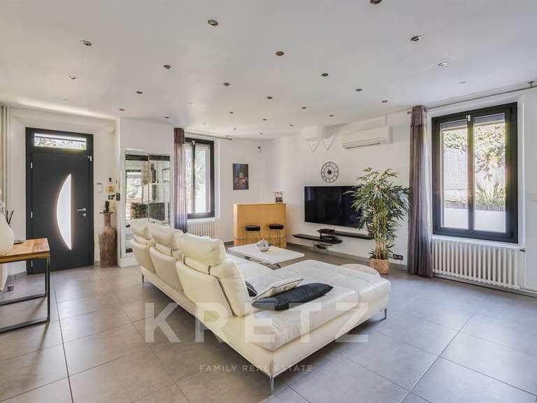 Maison Marseille 11e - 2 chambres - 133m²