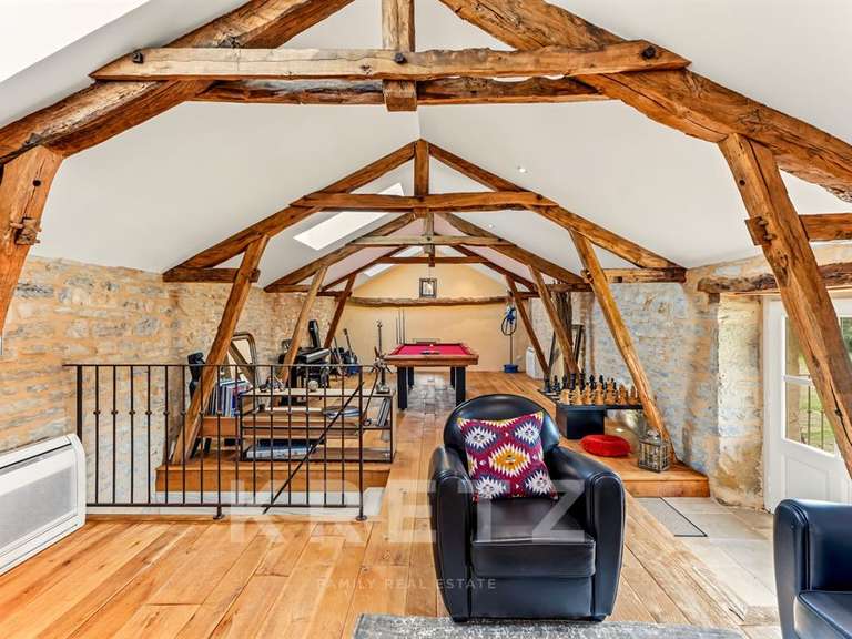 Maison Caylus - 7 chambres - 480m²