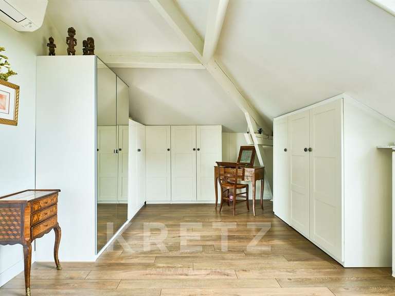 Maison Suresnes - 5 chambres - 194m²