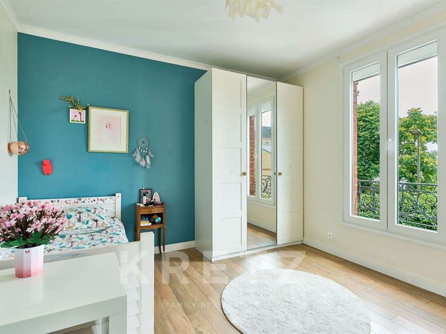 Maison Suresnes