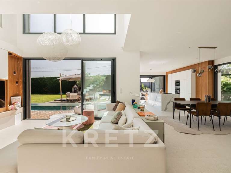 Maison Dardilly - 5 chambres - 183m²