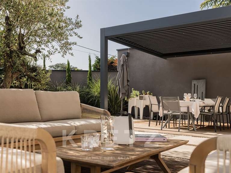 Maison Dardilly - 5 chambres - 183m²