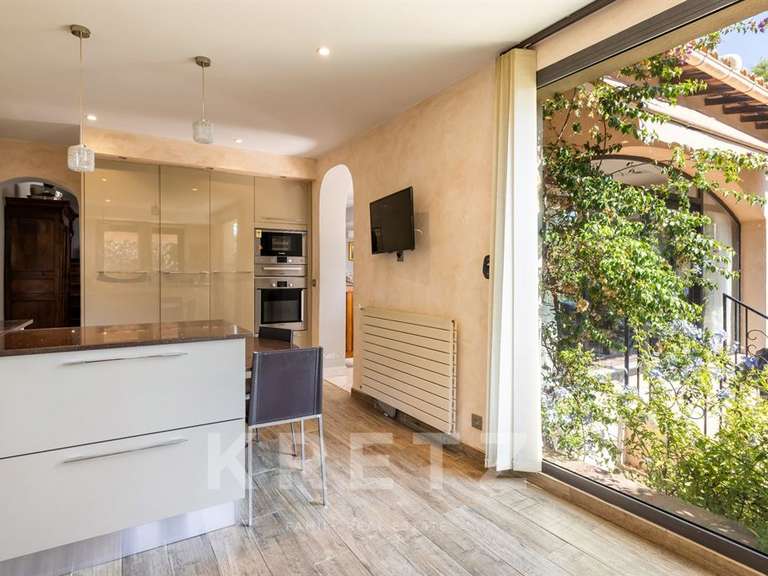 Maison avec Vue sur mer La Cadière-d'Azur - 230m²