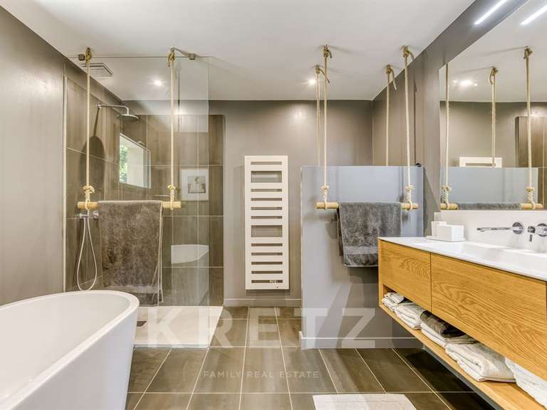 Maison Aix-en-Provence - 5 chambres - 325m²