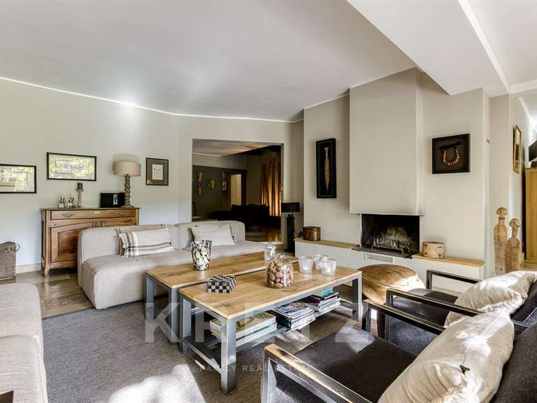 Maison Aix-en-Provence - 5 chambres - 325m²