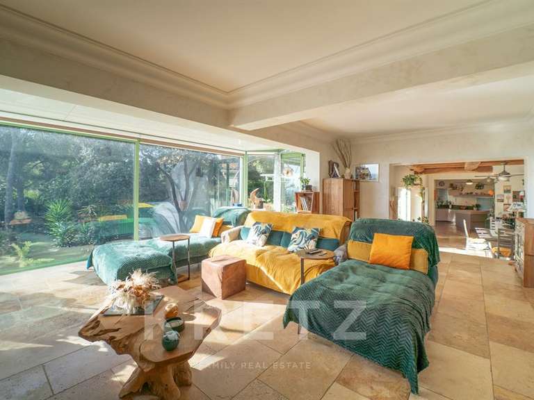 Maison Nîmes - 6 chambres - 480m²