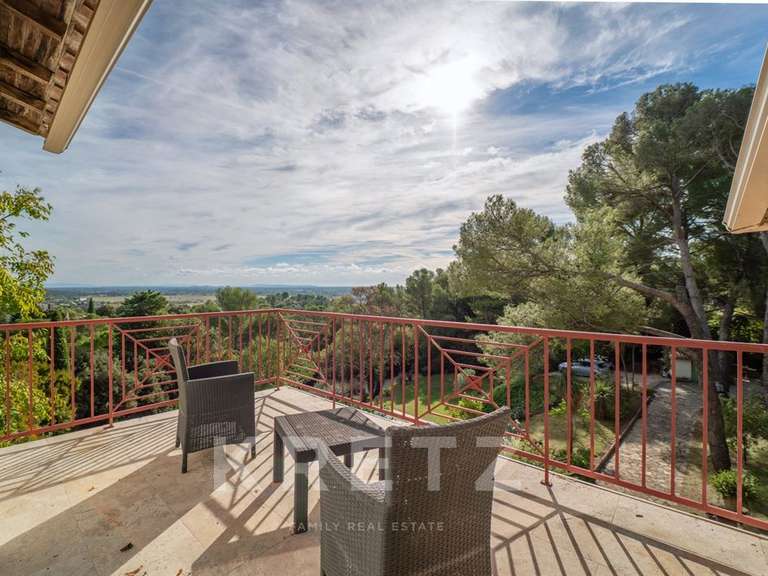 Maison Nîmes - 6 chambres - 480m²