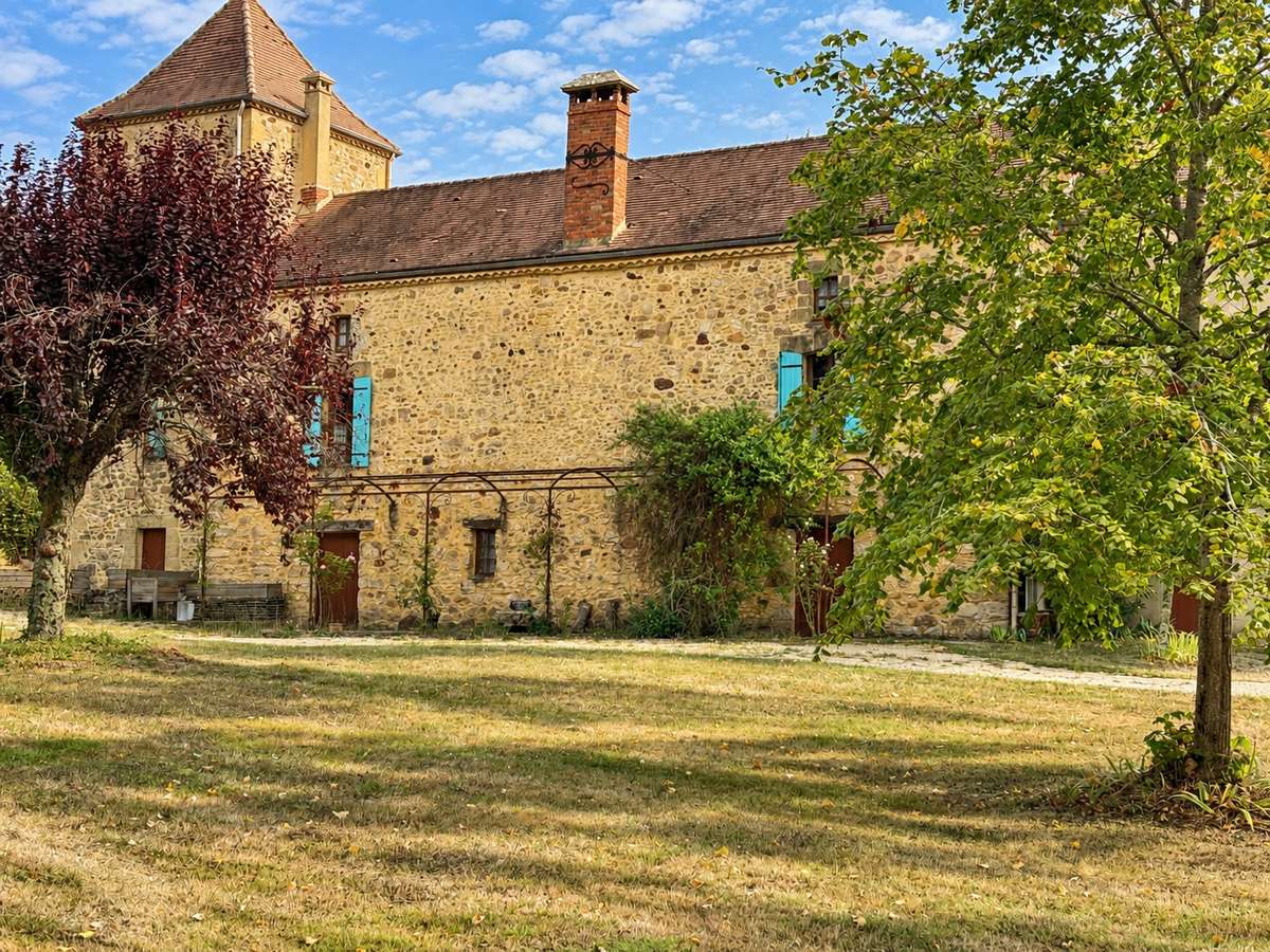 Maison Salles-de-Belvès