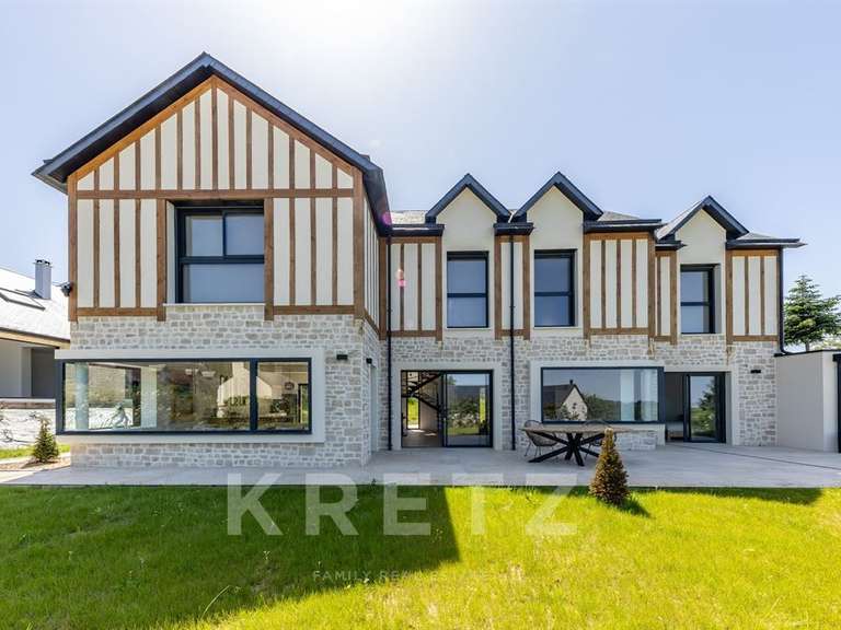 Maison Trouville-sur-Mer - 5 chambres - 222m²
