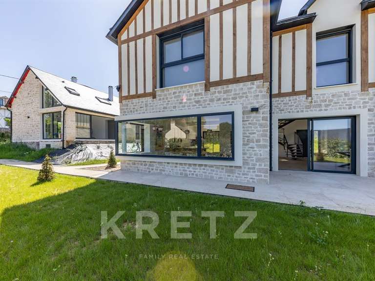 Maison Trouville-sur-Mer - 5 chambres - 222m²