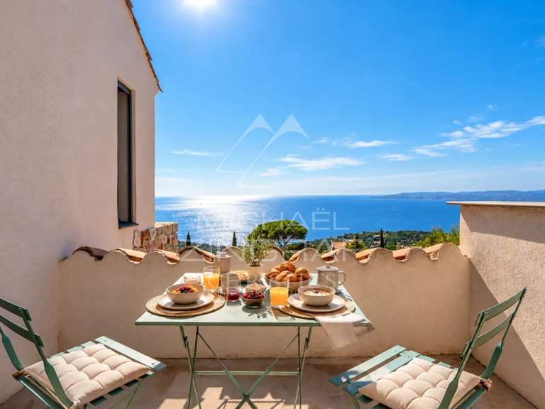 Maison Les issambres - 5 chambres - 191m²