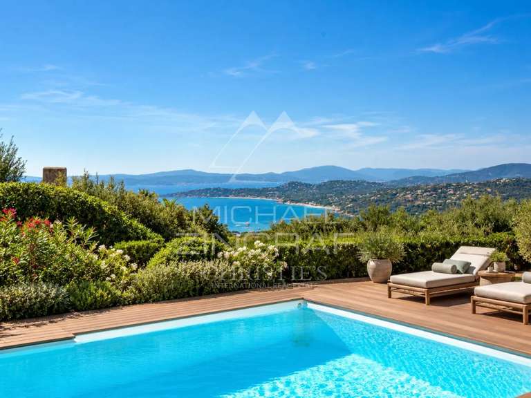House Les issambres - 6 bedrooms - 191m²