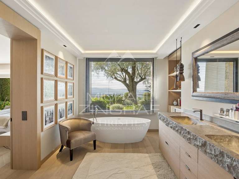 Maison Mouans-Sartoux - 6 chambres - 361m²
