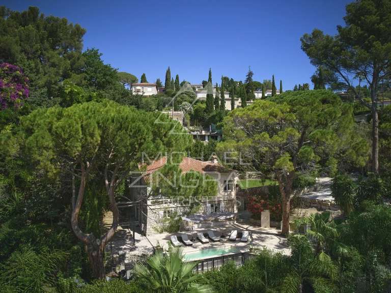 Maison Mougins - 5 chambres - 190m²