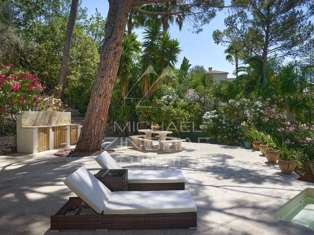 House Mougins