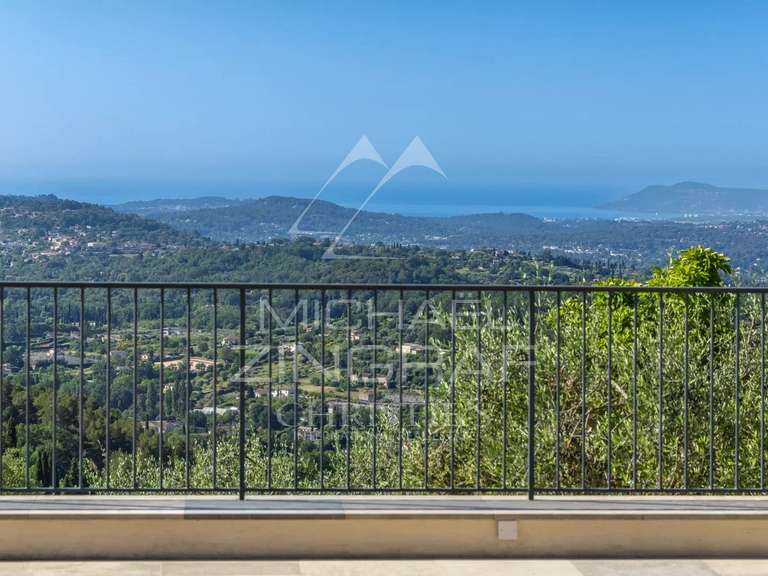 Maison Châteauneuf-Grasse - 4 chambres - 287m²