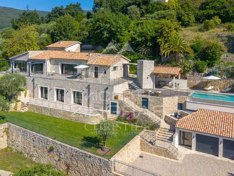 Maison Châteauneuf-Grasse - 4 chambres - 287m²