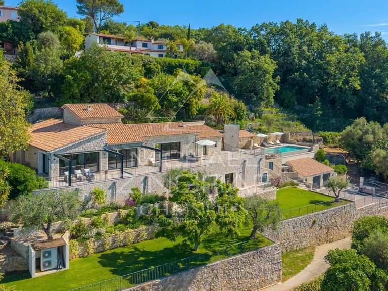 Maison Châteauneuf-Grasse - 4 chambres - 287m²