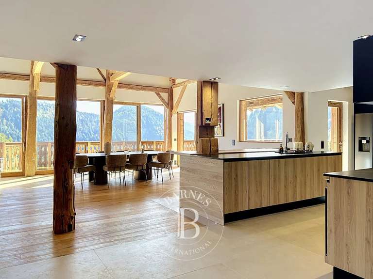 Maison Les Gets - 5 chambres - 308m²