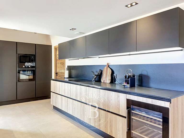 Maison Les Gets - 5 chambres - 308m²