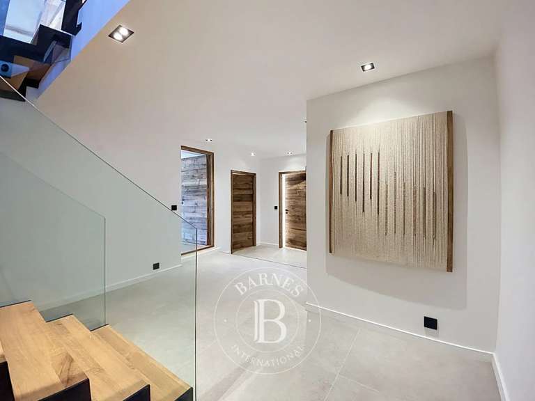 Maison Les Gets - 5 chambres - 308m²