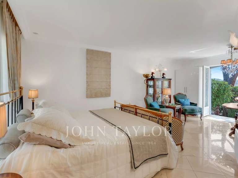 Maison La Croix-Valmer - 4 chambres - 180m²