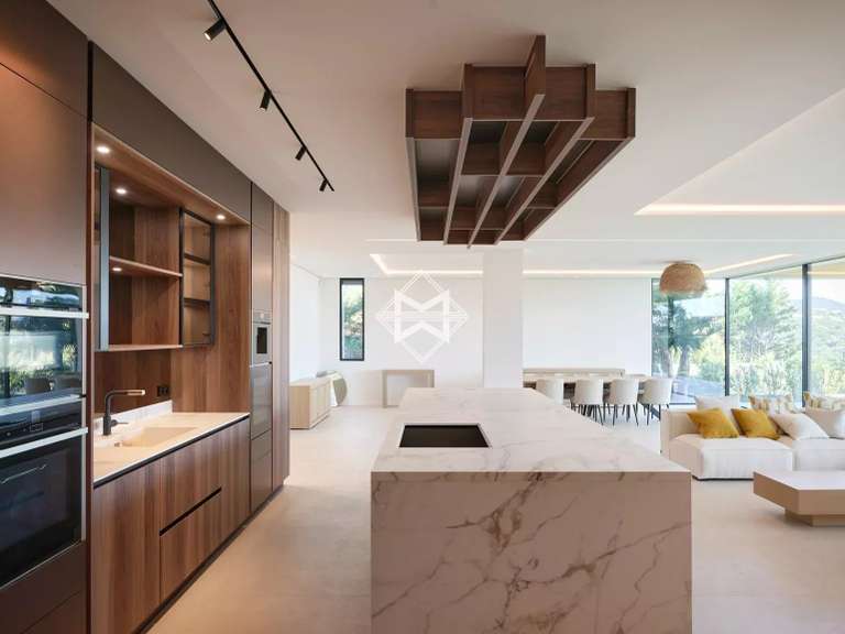 Maison Sainte-Maxime - 5 chambres - 354m²