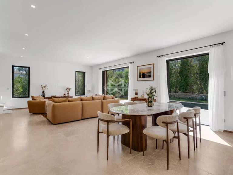Maison Saint-Tropez - 5 chambres - 226m²