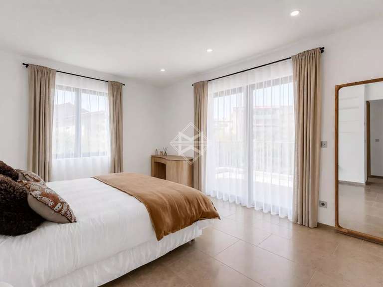 Maison Saint-Tropez - 5 chambres - 252m²