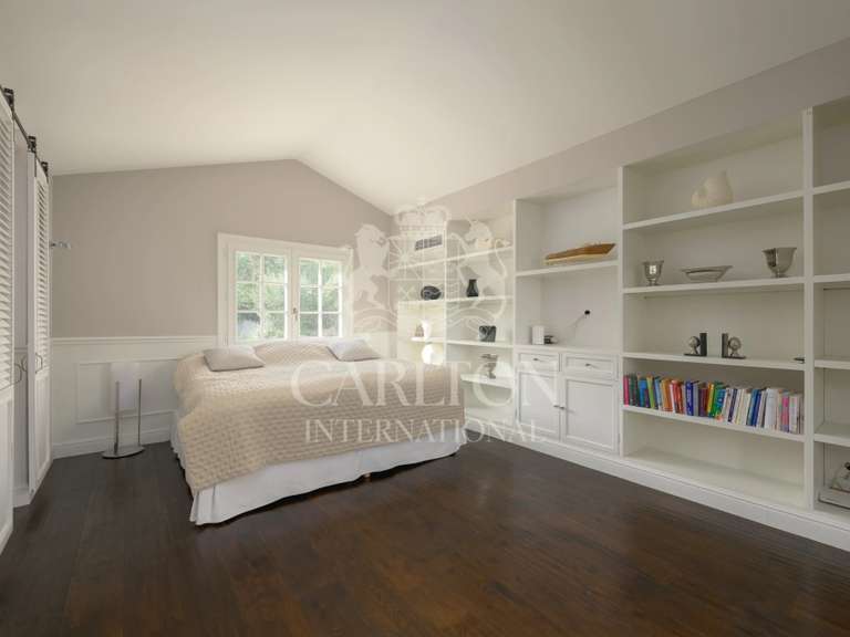 Maison Roquefort-les-Pins - 5 chambres - 400m²
