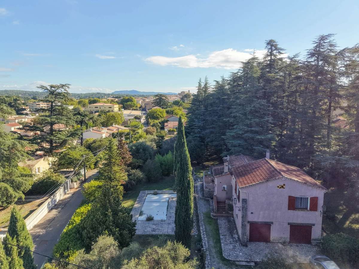 House Saint-Maximin-la-Sainte-Baume