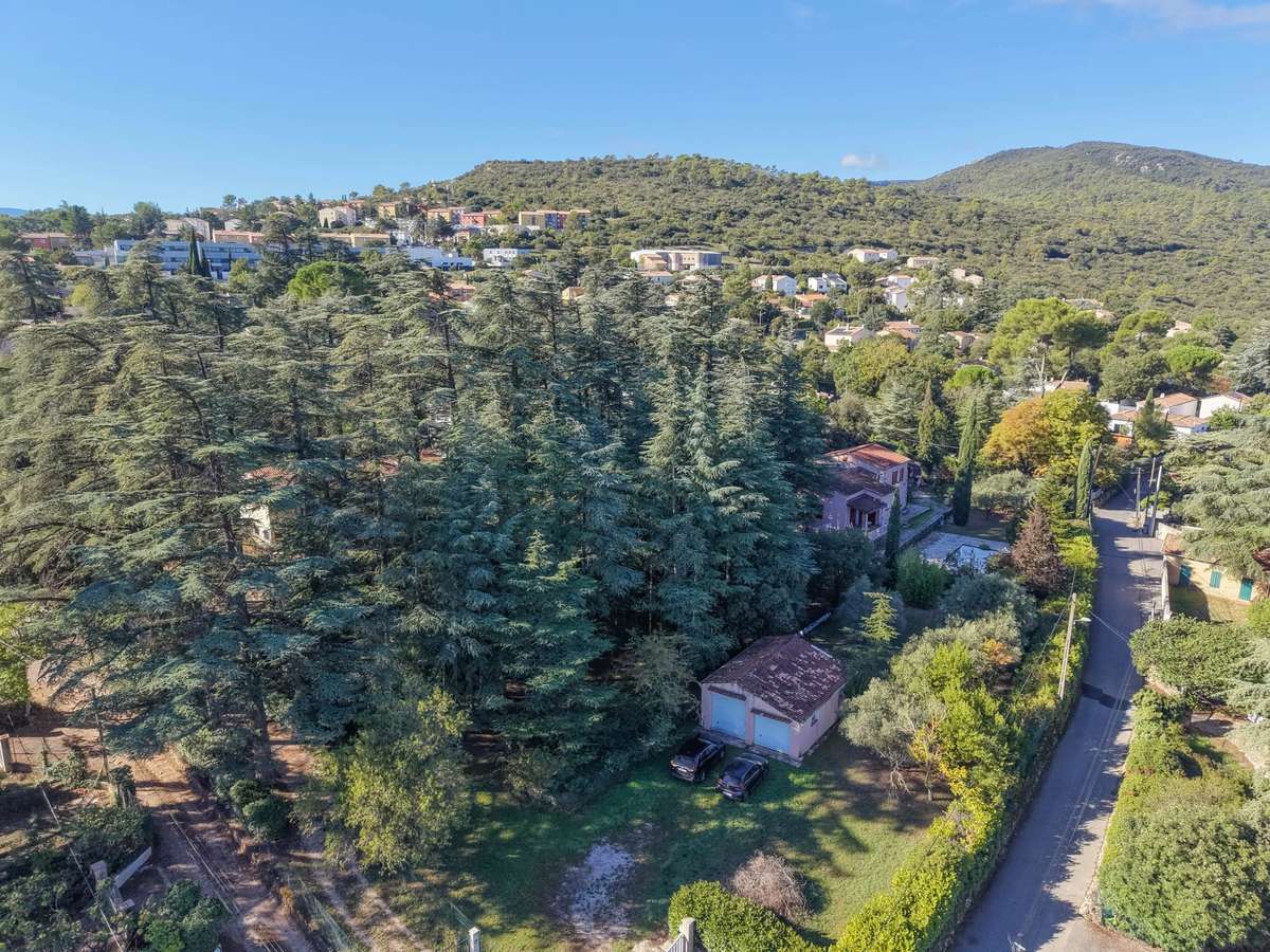 House Saint-Maximin-la-Sainte-Baume