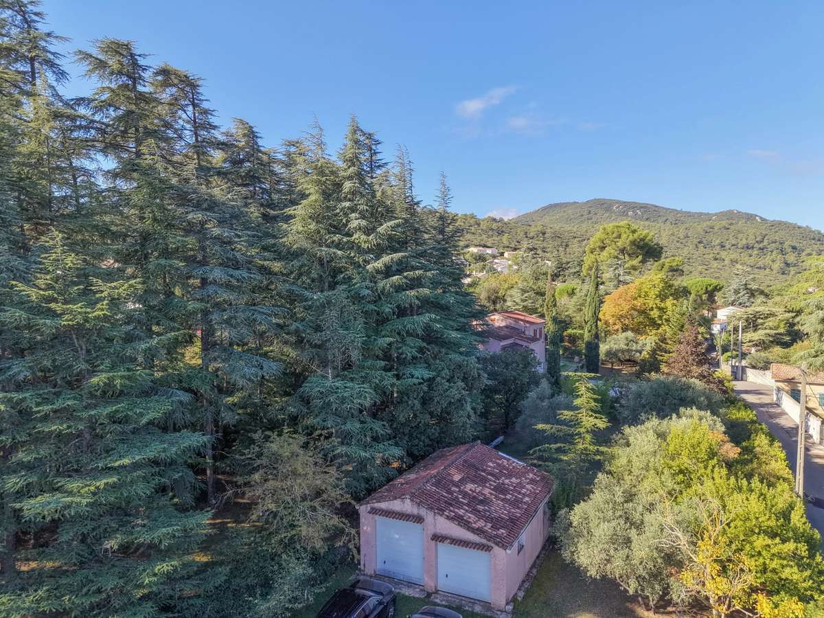 House Saint-Maximin-la-Sainte-Baume