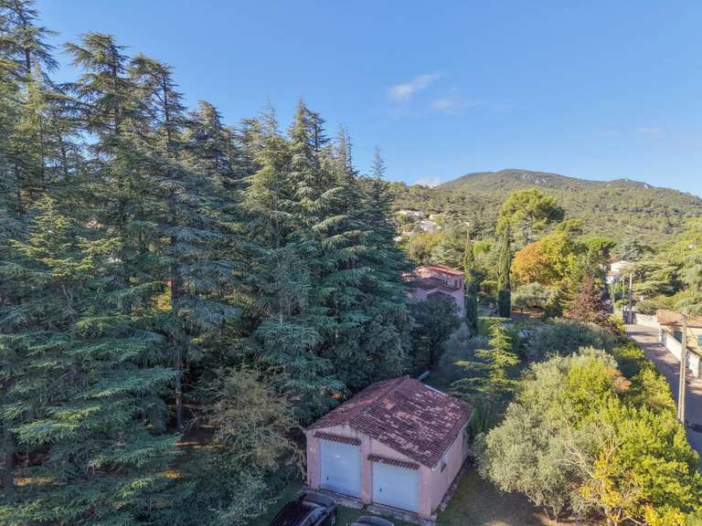 House Saint-Maximin-la-Sainte-Baume - 3 bedrooms - 130m²