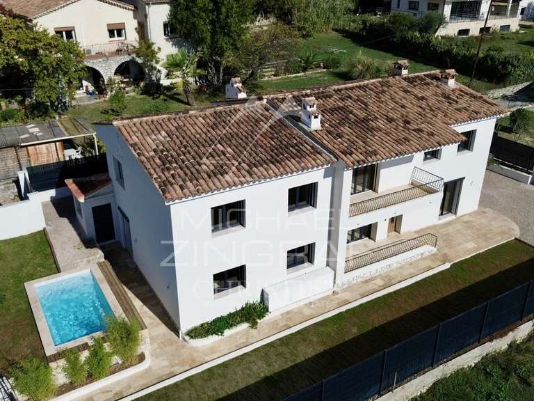 Maison Tourrettes-sur-Loup - 6 chambres - 245m²