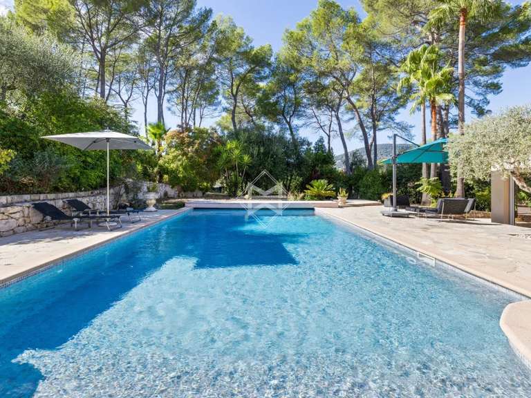 House Peymeinade - 3 bedrooms - 267m²
