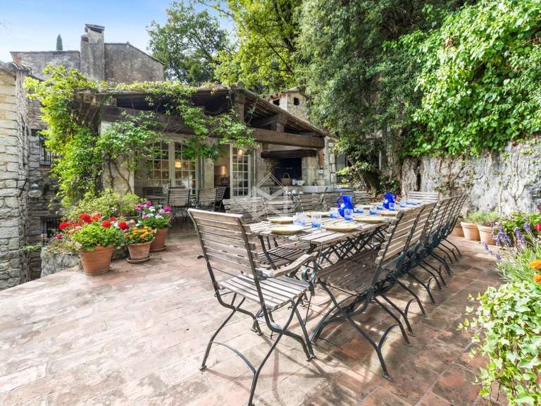 Maison Tourrettes-sur-Loup - 10 chambres - 500m²