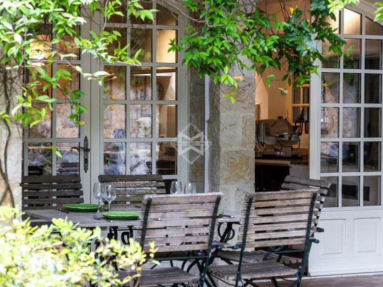 Maison Tourrettes-sur-Loup - 10 chambres - 500m²