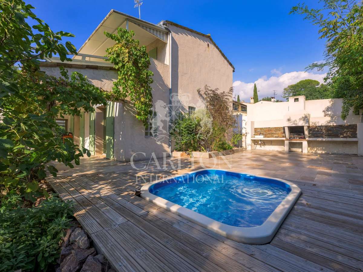Maison Mougins