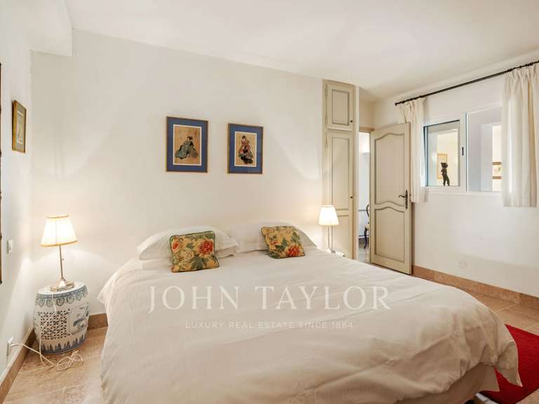 House Saint-Paul-de-Vence - 5 bedrooms - 322m²