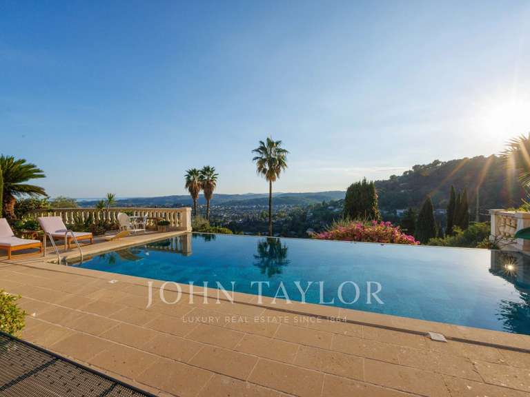 House Saint-Paul-de-Vence - 5 bedrooms - 322m²