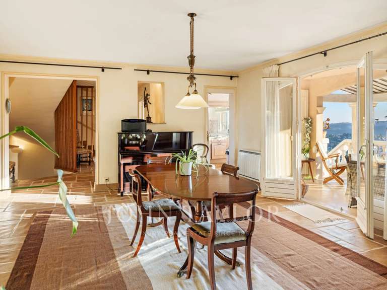 House Saint-Paul-de-Vence - 5 bedrooms - 322m²