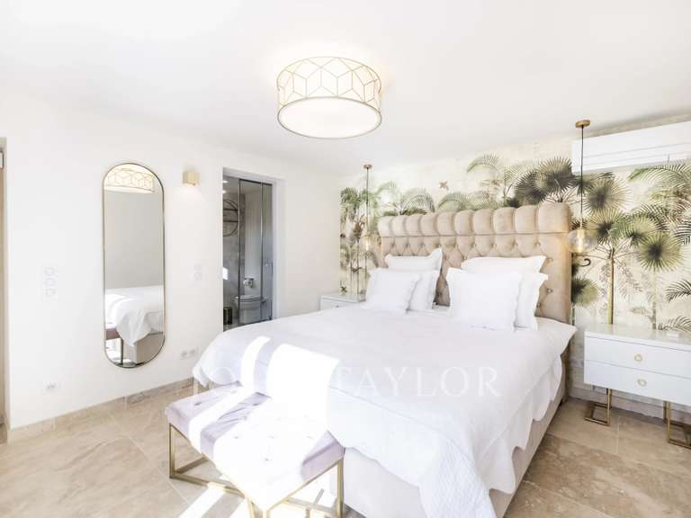 Maison Tourrettes-sur-Loup - 3 chambres - 142m²