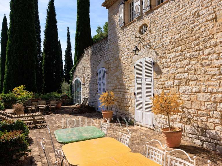 Maison Tourrettes-sur-Loup - 5 chambres - 416m²