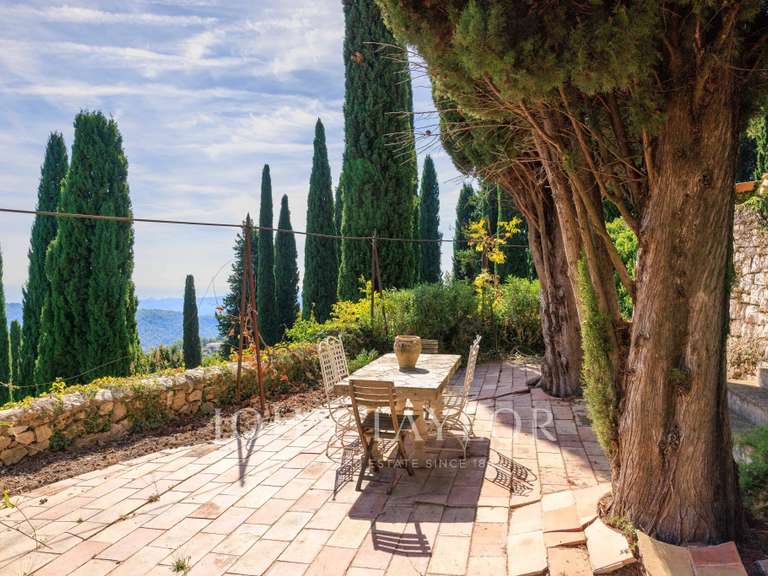Maison Tourrettes-sur-Loup - 5 chambres - 416m²