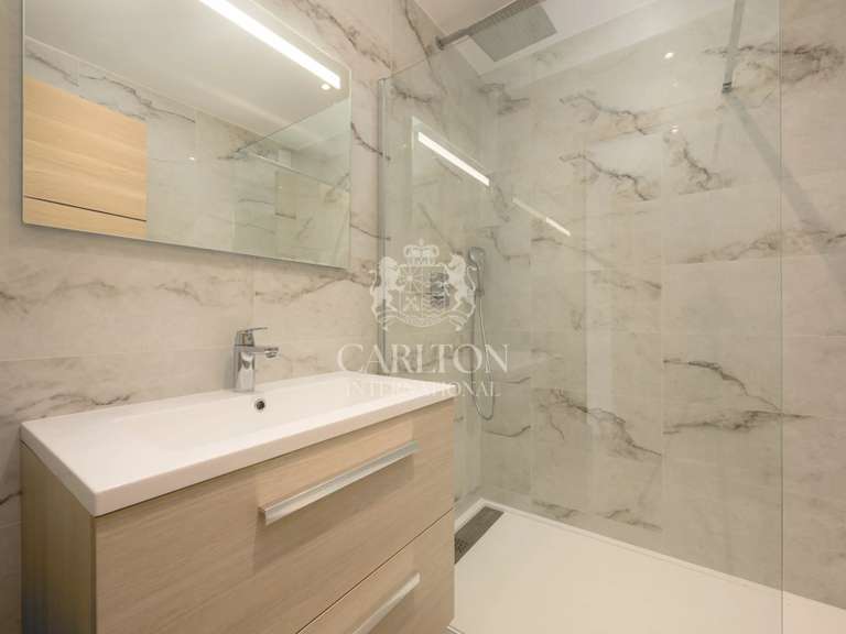 Maison Vence - 5 chambres - 230m²