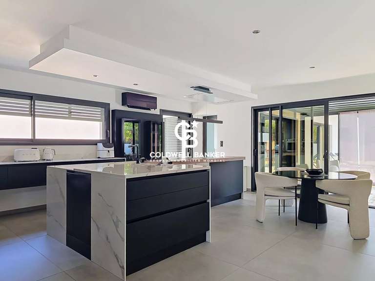 Maison Cholet - 5 chambres - 405m²