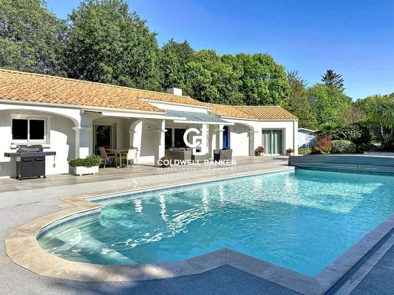 House Talmont-Saint-Hilaire - 4 bedrooms - 161m²